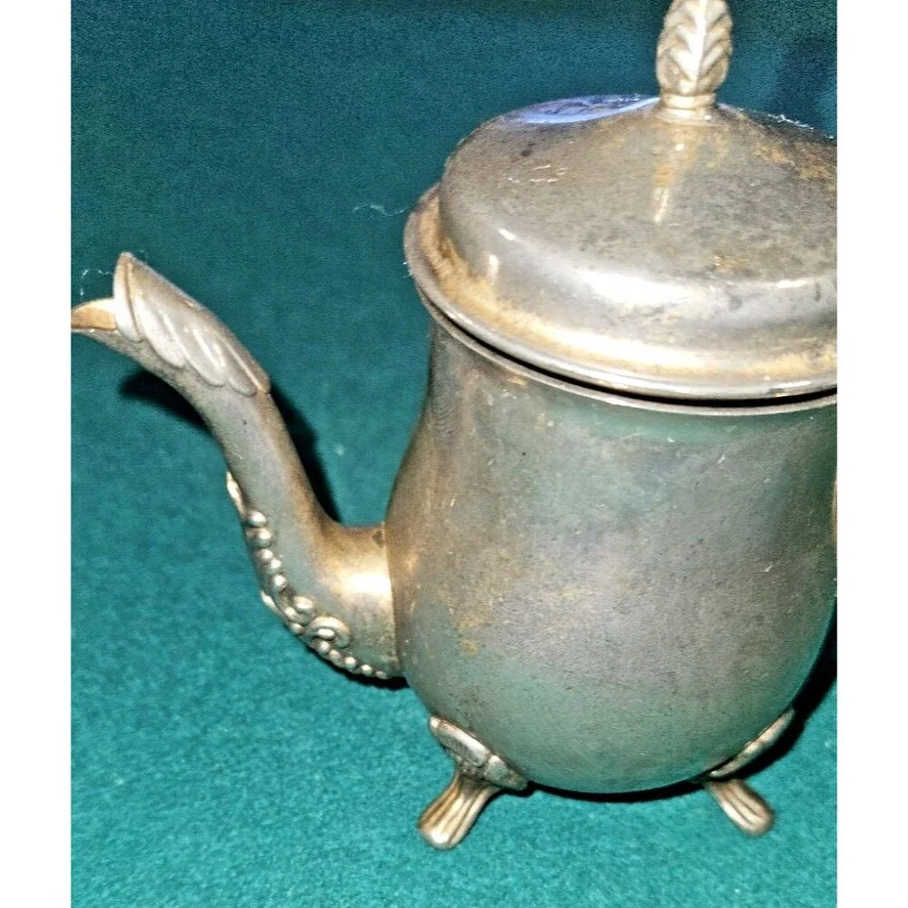 Vintage International Silver Company Silverplate Tea Set 3 Piece pot sugar